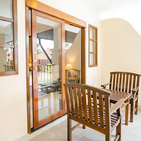 Naiya Buree Boutique Resort Nai Harn Buitenkant foto