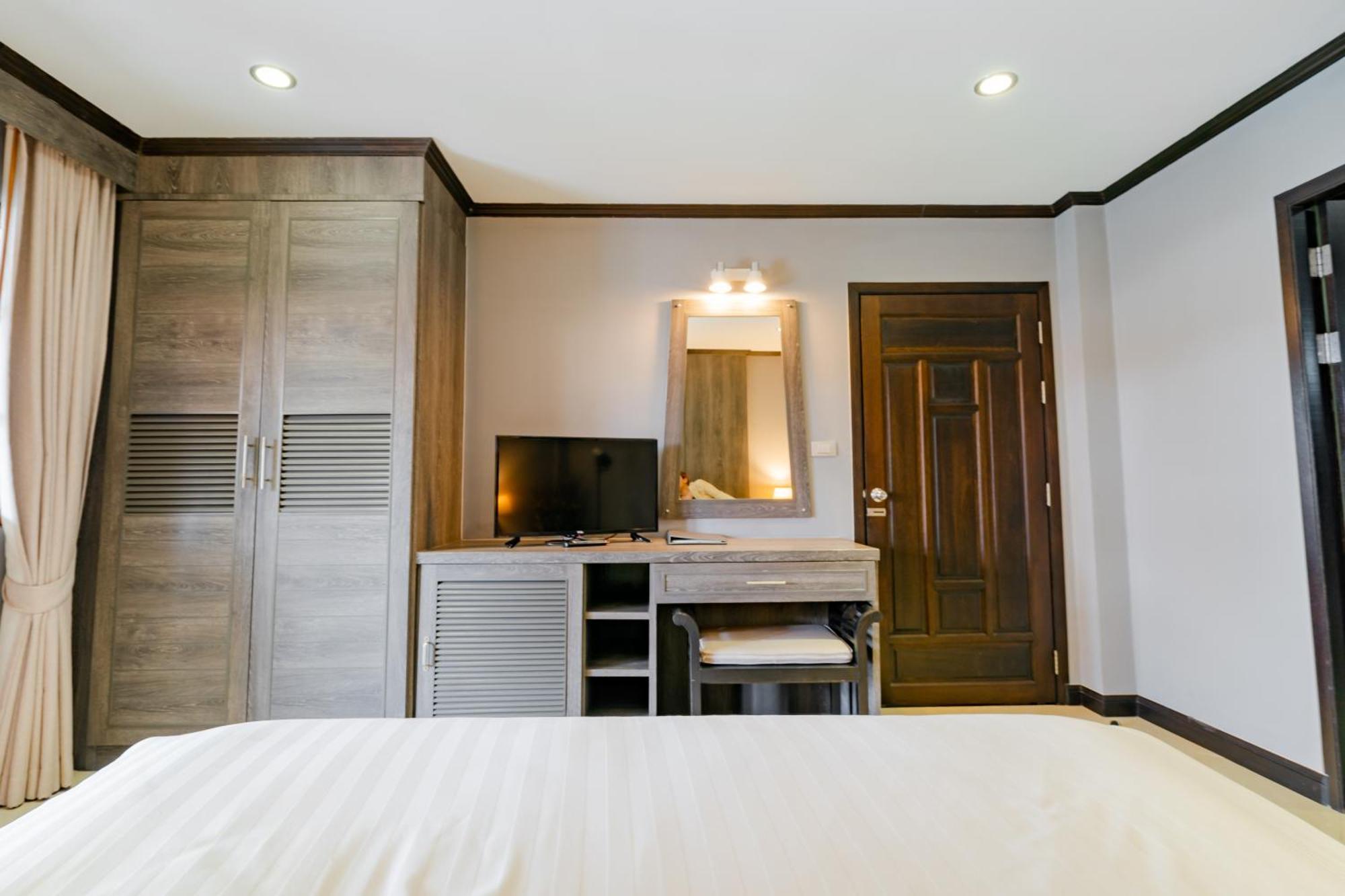 Naiya Buree Boutique Resort Nai Harn Kamer foto